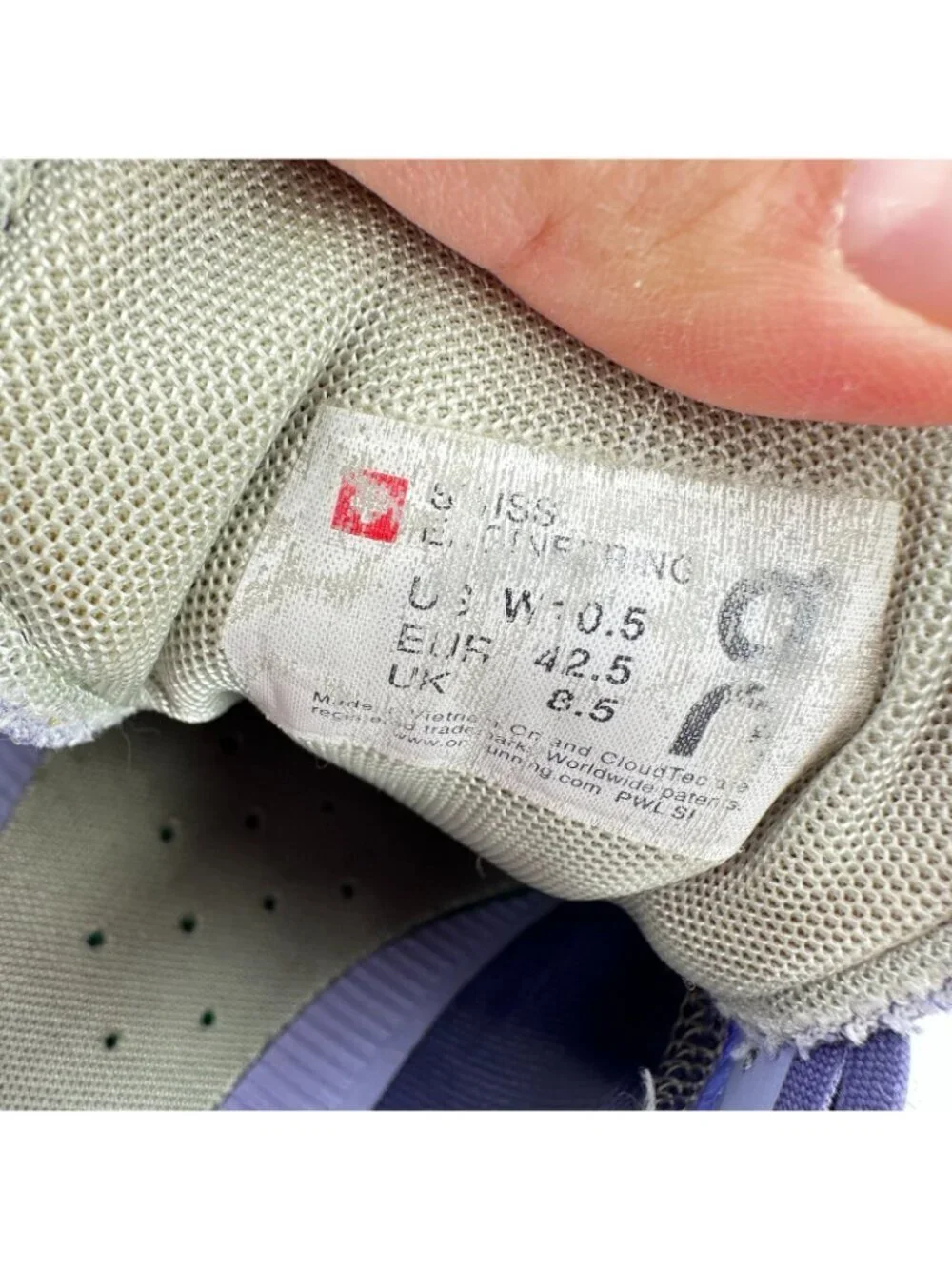 On Cloud X Swiss Engineering Women Size 10.5 Lavender Ice Running Shoes
